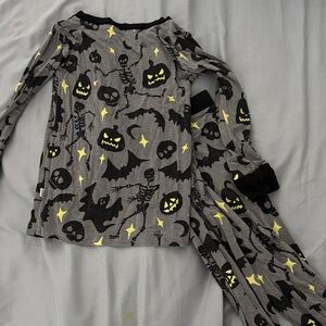 Halloween Skeleton little sleepy two piece Jammie’s